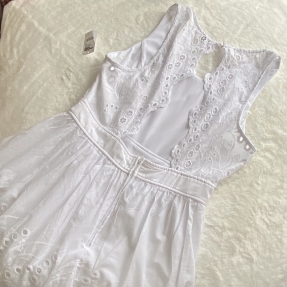 Charlotte Russe White Eyelet Dress in Size Large - Picture 10 of 13